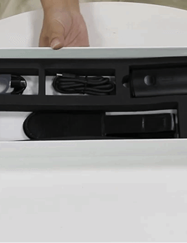 Woman with hair loss