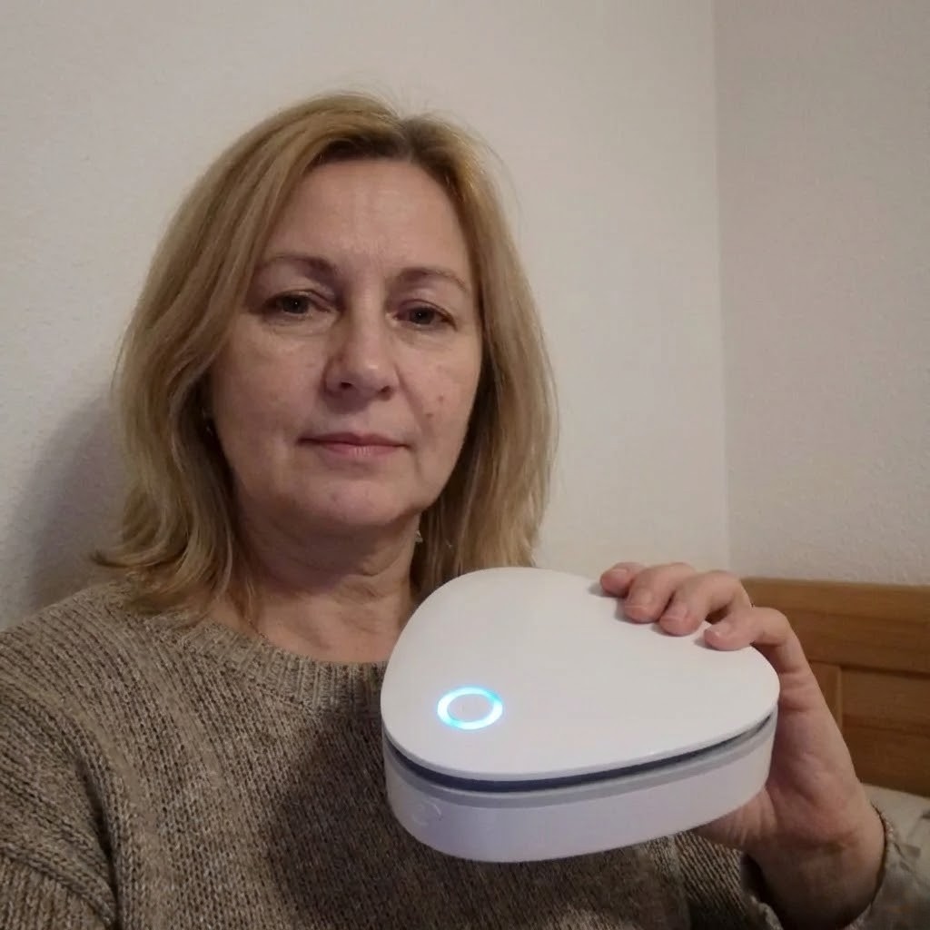 Woman with hair loss