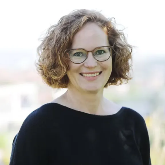 Marie Louise Kragelund, your Danish teacher in Danish Uncovered