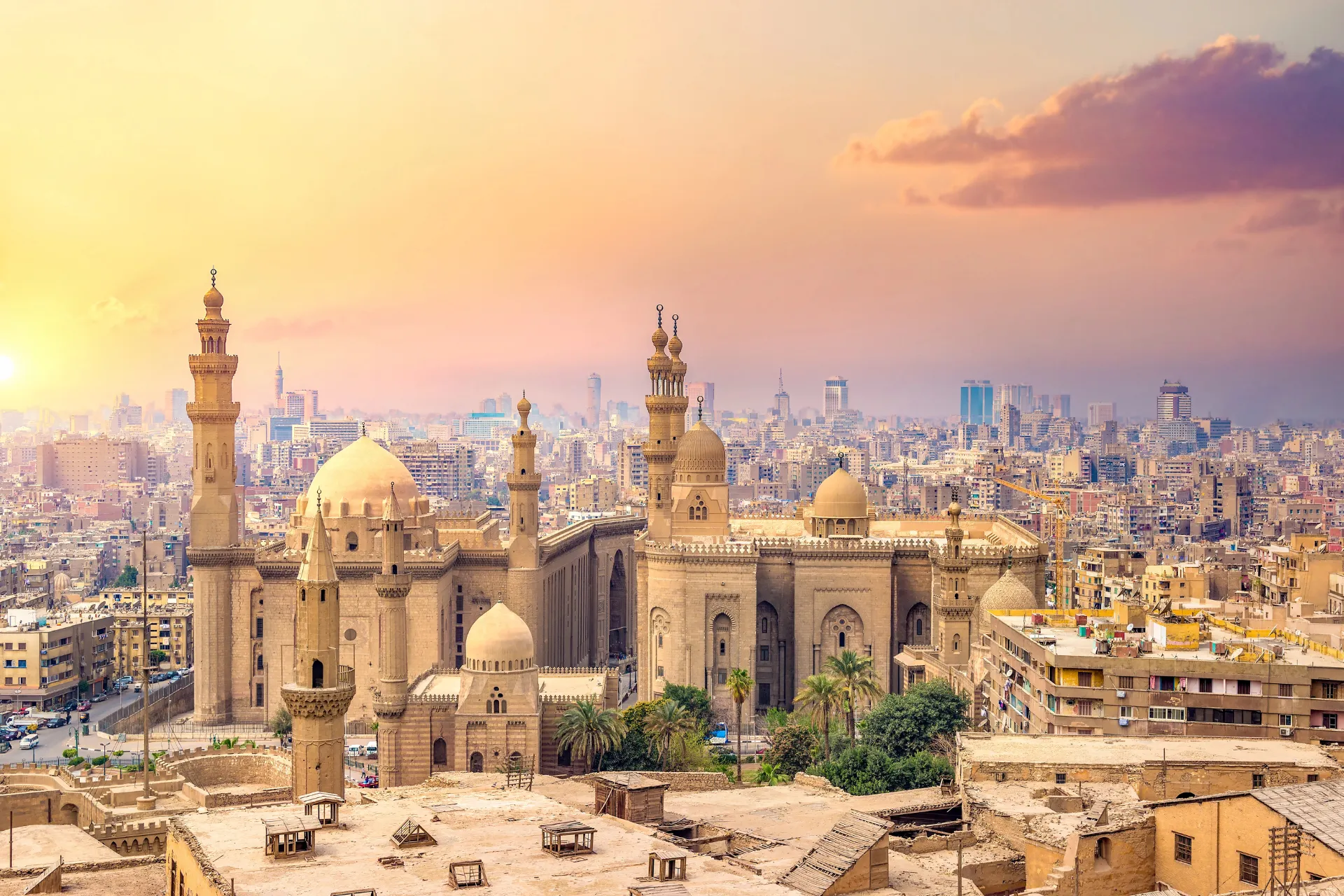 A scene from the Arabic-speaking world, the journey at the heart of Arabic Uncovered