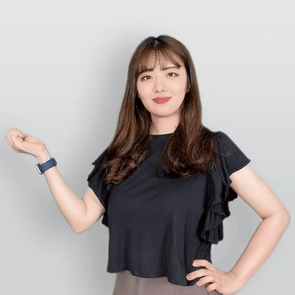 Minji Kim, your Korean teacher in Korean Uncovered