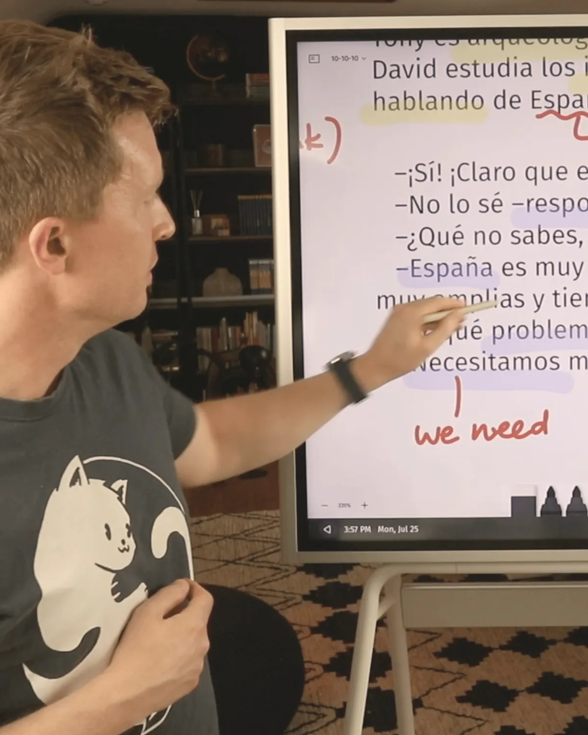 A video lesson with Angela, your Spanish teacher