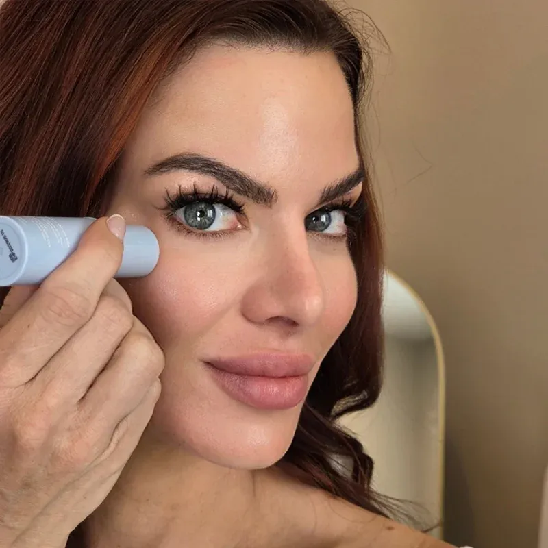 Applying the Luxe balm